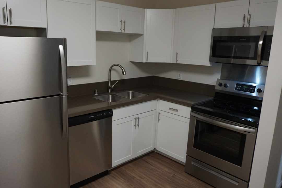 Lincoln Garden Apartments - Sparks Nv 89431