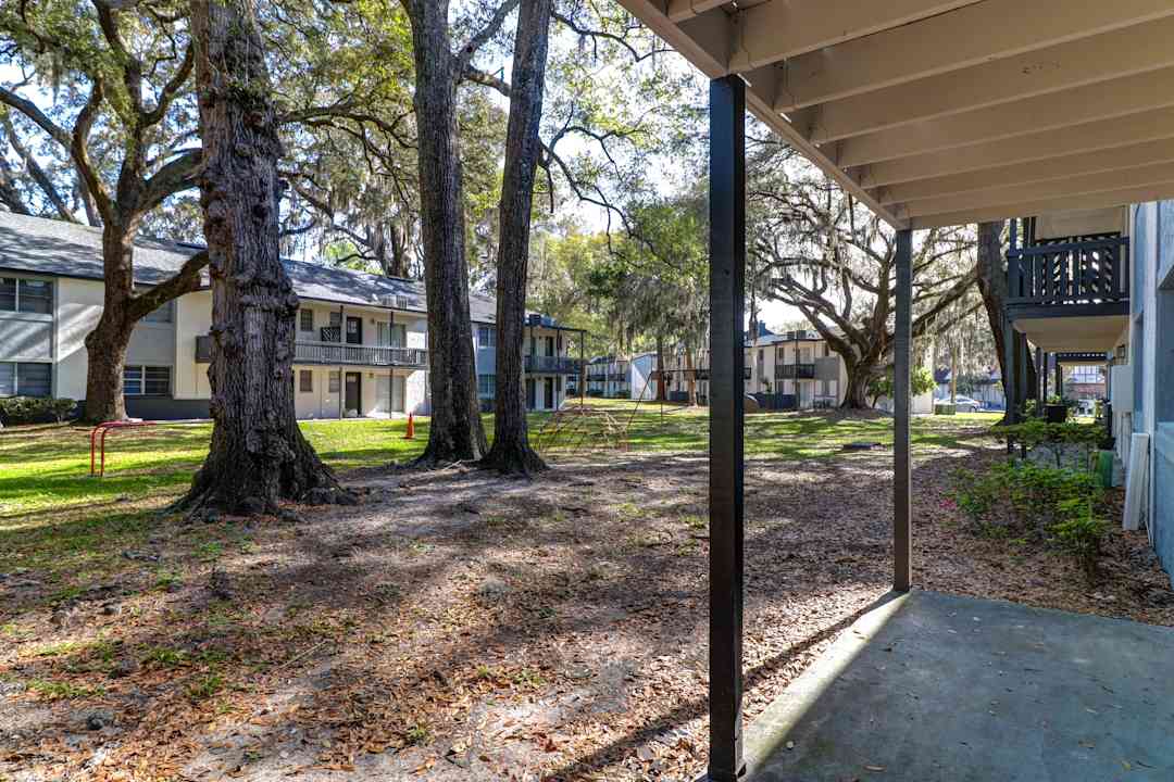 Riverbank Apartment Homes 1591 Lane Ave S Jacksonville Fl Apartments For Rent Rent Com