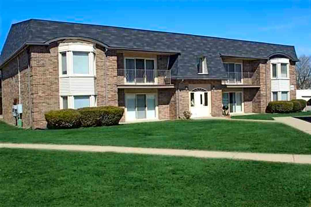 Arbor Circle 2277 S Grove St Ypsilanti Mi Apartments For Rent Rent Com