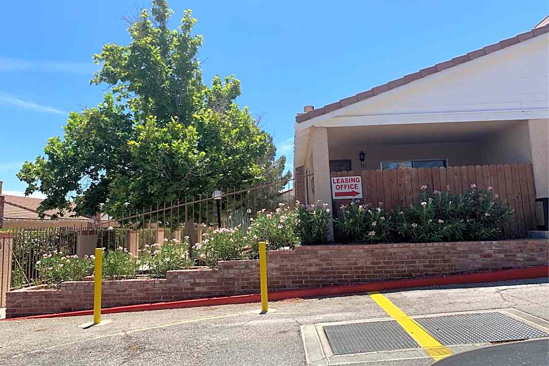buffalo highlands 7 10 8155 w charleston blvd las vegas nv apartments for rent rent com