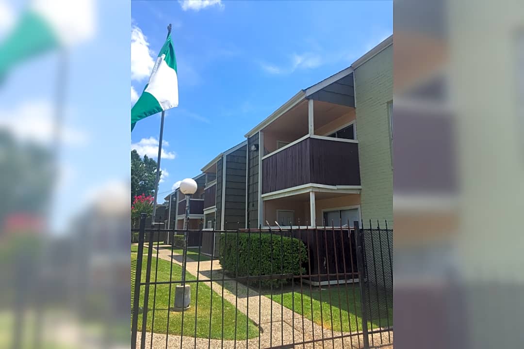 Casa Royal - 9445 Concourse Dr | Houston, TX Apartments for Rent | Rent.