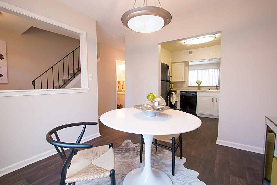 Cumberland Pointe Apartment Homes 1202 Wexford Hills Pkwy Se Smyrna Ga Apartments For Rent Rent Com