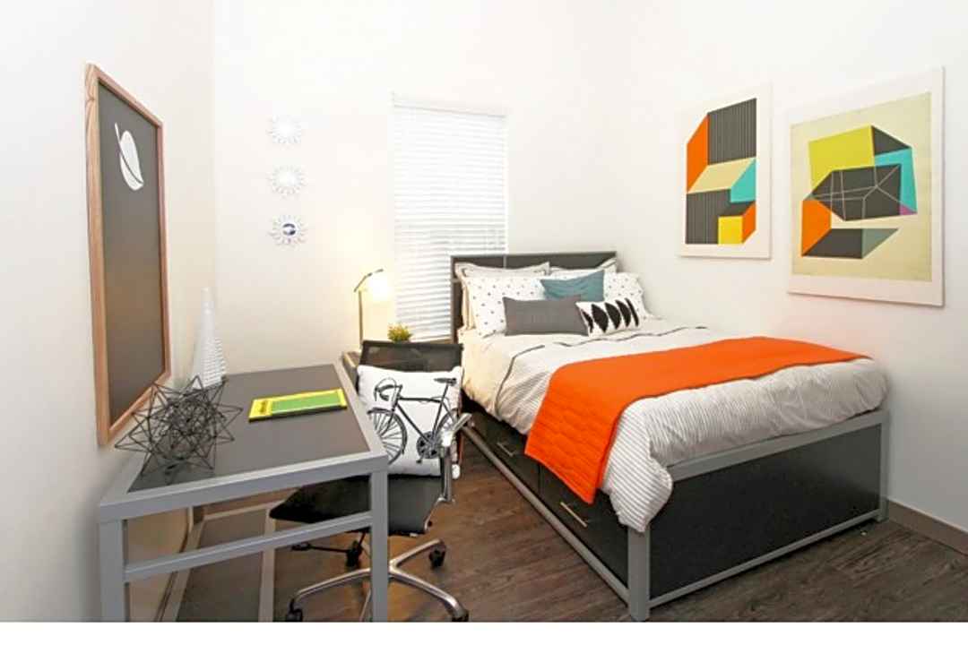 Academy Lincoln Per Bed Lease 1850 P St Lincoln Ne Apartments For Rent Rent Com