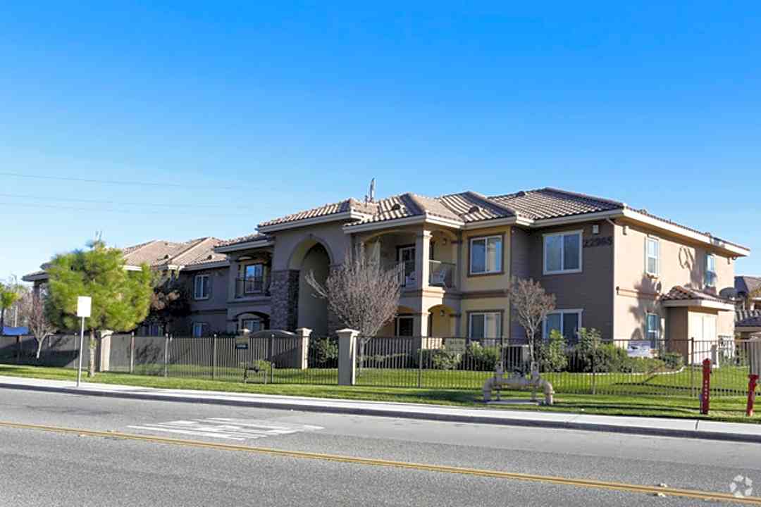 Baywood Villas 22945 Bay Avenue Moreno Valley Ca Apartments For Rent Rent Com