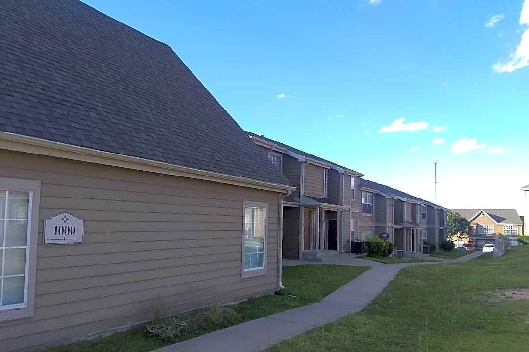 whispering plains apartments ne 24th st guymon ok apartments for rent rent com