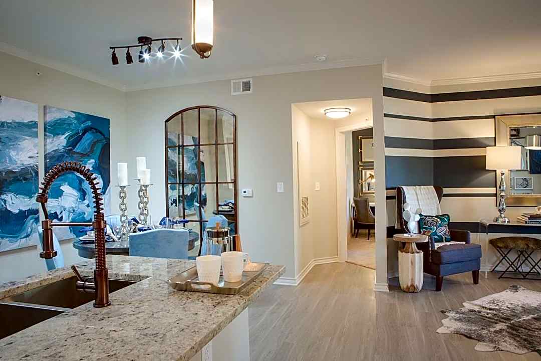 Cortland Fossil Creek - 6101 N Riverside Dr | Fort Worth, TX Apartments for  Rent | Rent.