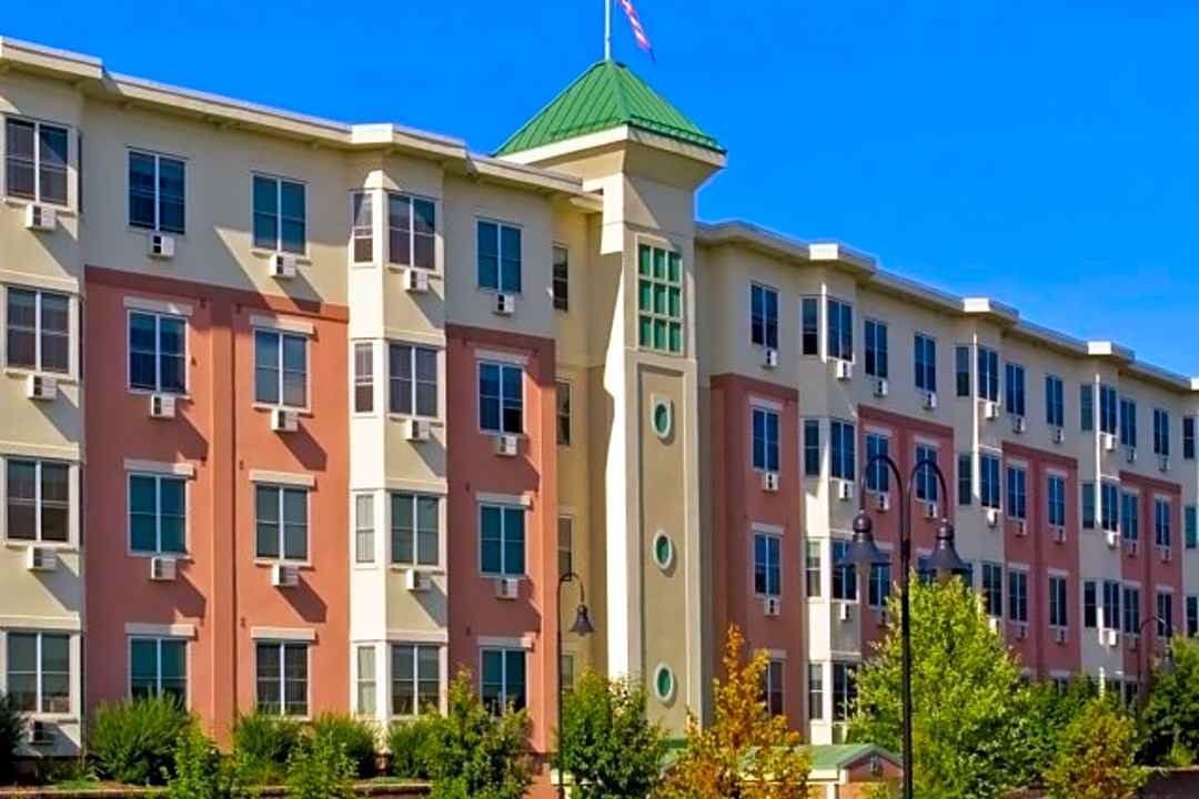 emerson place 21 spencer st lebanon nh apartments for rent rent com