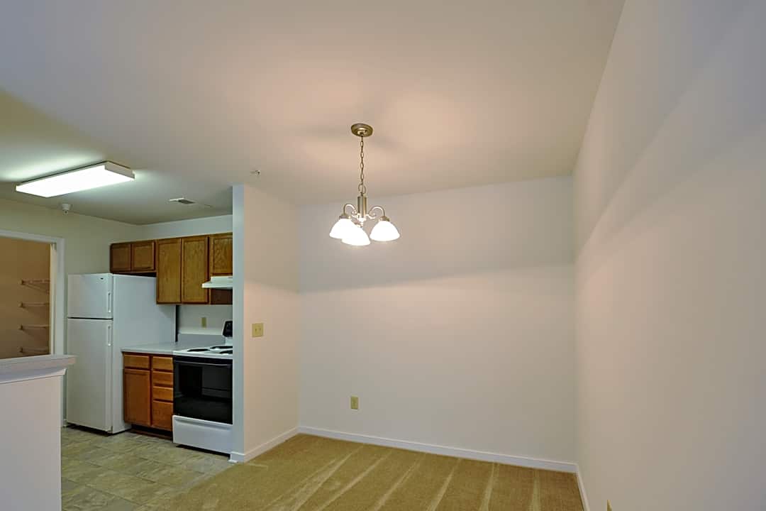 Jefferson Pointe - 4399 Jeff Pointe Ln Prince George Va Apartments For Rent Rentcom
