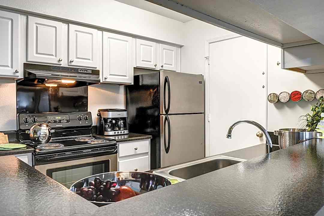 Harbor Pointe - 500 Harbor Pointe Pkwy Atlanta Ga Apartments For Rent Rentcom