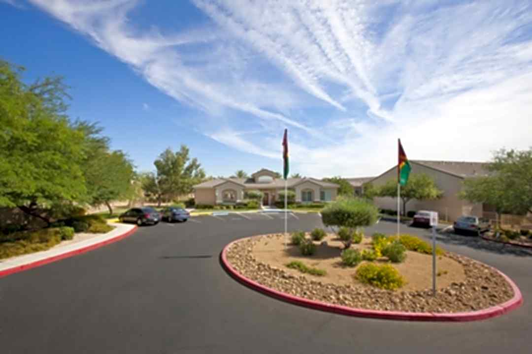 Apache Pines 9552 W Tropicana Ave Las Vegas Nv Apartments For Rent Rent Com