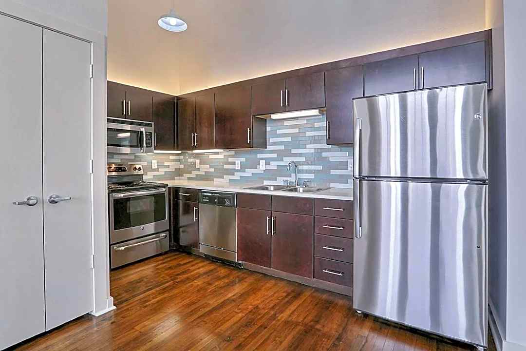 Deep Ellum Lofts - 3401 Commerce St Dallas Tx Apartments For Rent Rentcom