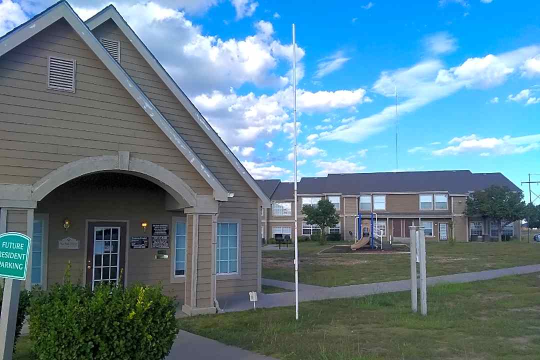 whispering plains apartments ne 24th st guymon ok apartments for rent rent com