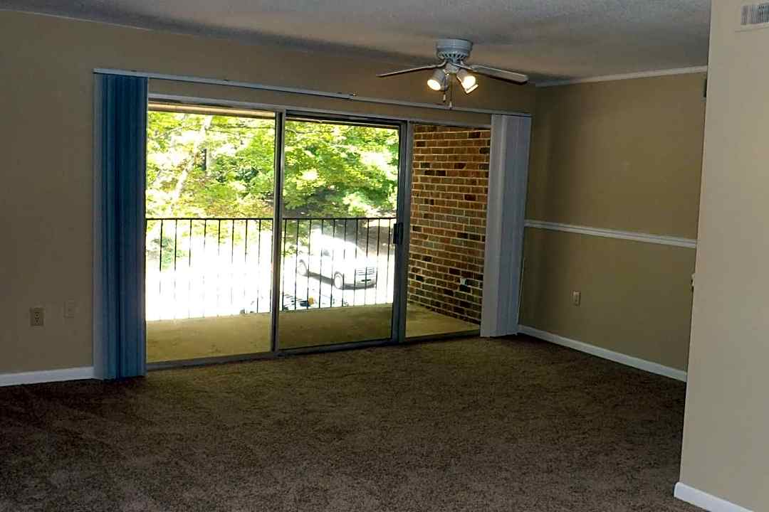 chatham forest apartments townhomes 880 glendale dr cary nc apartments for rent rent com
