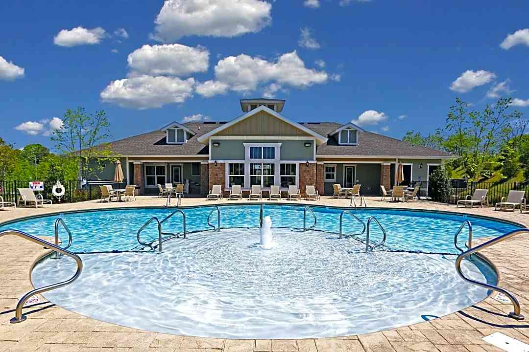 bridgeway apartment homes 1000 bridgeway dr maryville tn apartments for rent rent com