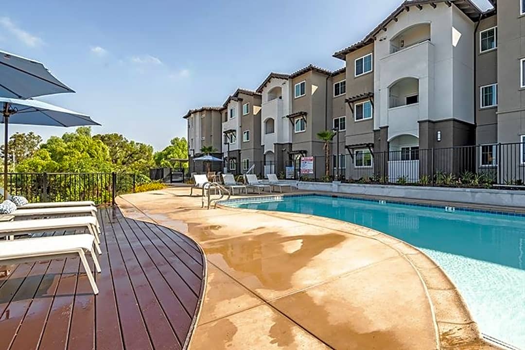 Sereno - 930 Third Ave | Chula Vista, CA Apartments for Rent | Rent.