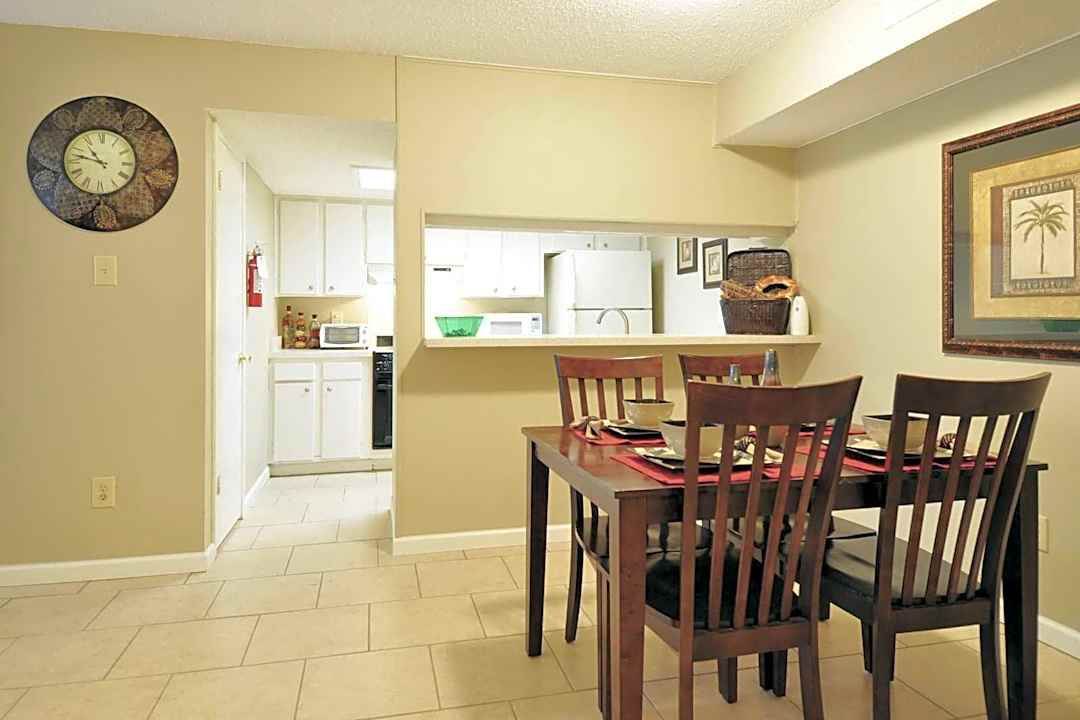 towne oaks apartments corpus