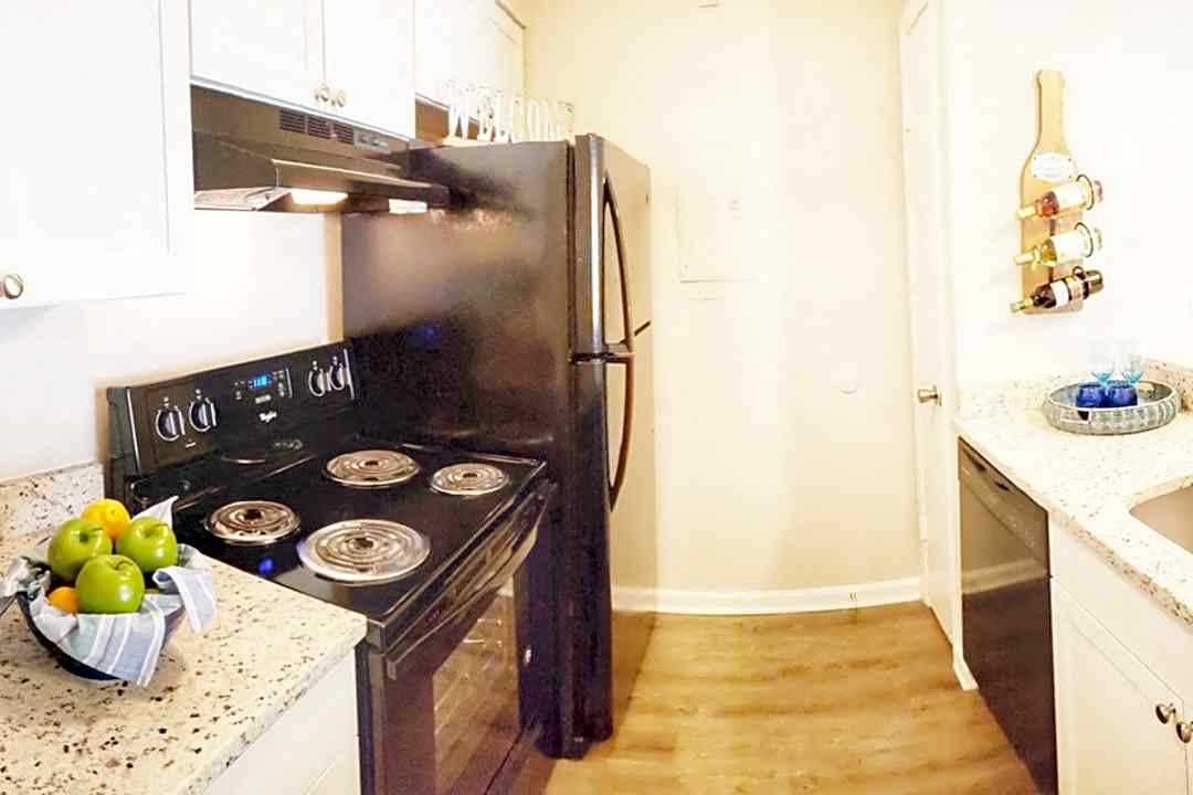 Alexandria Landing Apartments 2135 Godby Rd Atlanta Ga Apartments For Rent Rent Com