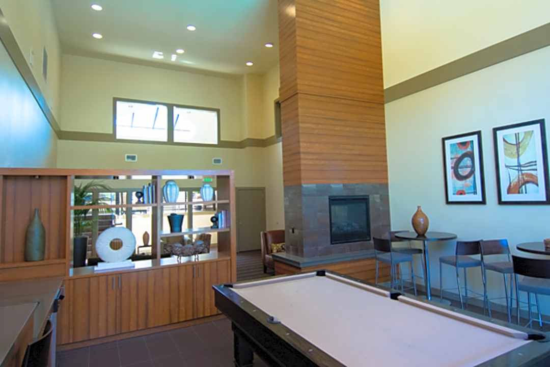 emerson apartments 11010 northeast 124th lane kirkland wa apartments for rent rent com