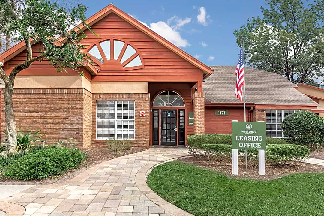 Westwood Apartments 1171 Lane Ave S Jacksonville Fl Apartments For Rent Rent Com