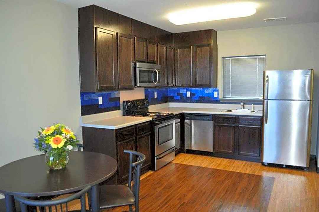Elevate Student Living - 701 E Elm St Springfield Mo Apartments For Rent Rentcom
