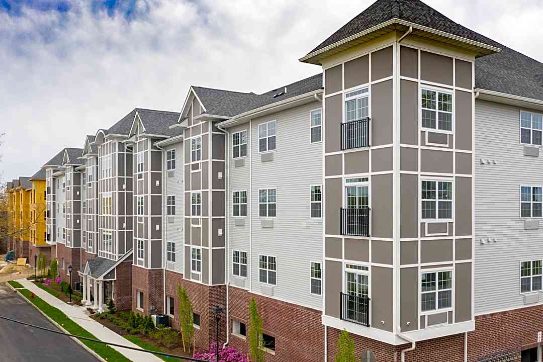 Quincy Heights Grand Opening Special 175 Quincy Ct Woodbridge Nj Apartments For Rent Rent Com