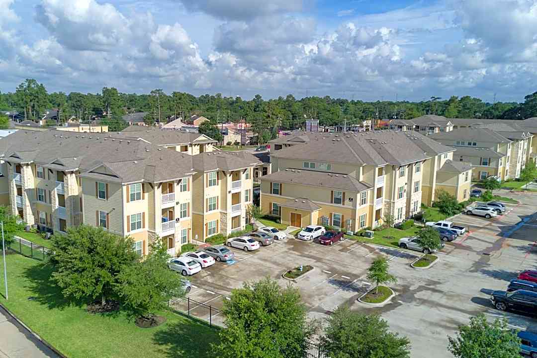 Reserve At Jones Road 11925 Jones Rd Houston Tx Apartments For Rent Rent Com