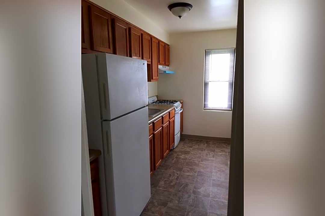 Huntington Park Apartments 1104 Saint Paul St Rochester Ny Apartments For Rent Rent Com