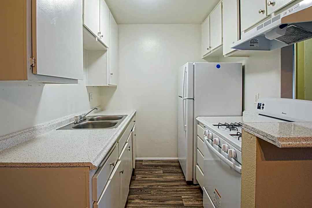 Garden View - 250 S Rose St Escondido Ca Apartments For Rent Rentcom