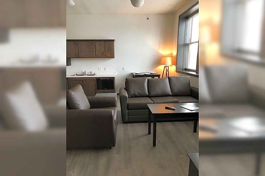 Frisco Lofts 309 N Jefferson Ave Springfield Mo Apartments For Rent Rent Com [ 720 x 1080 Pixel ]