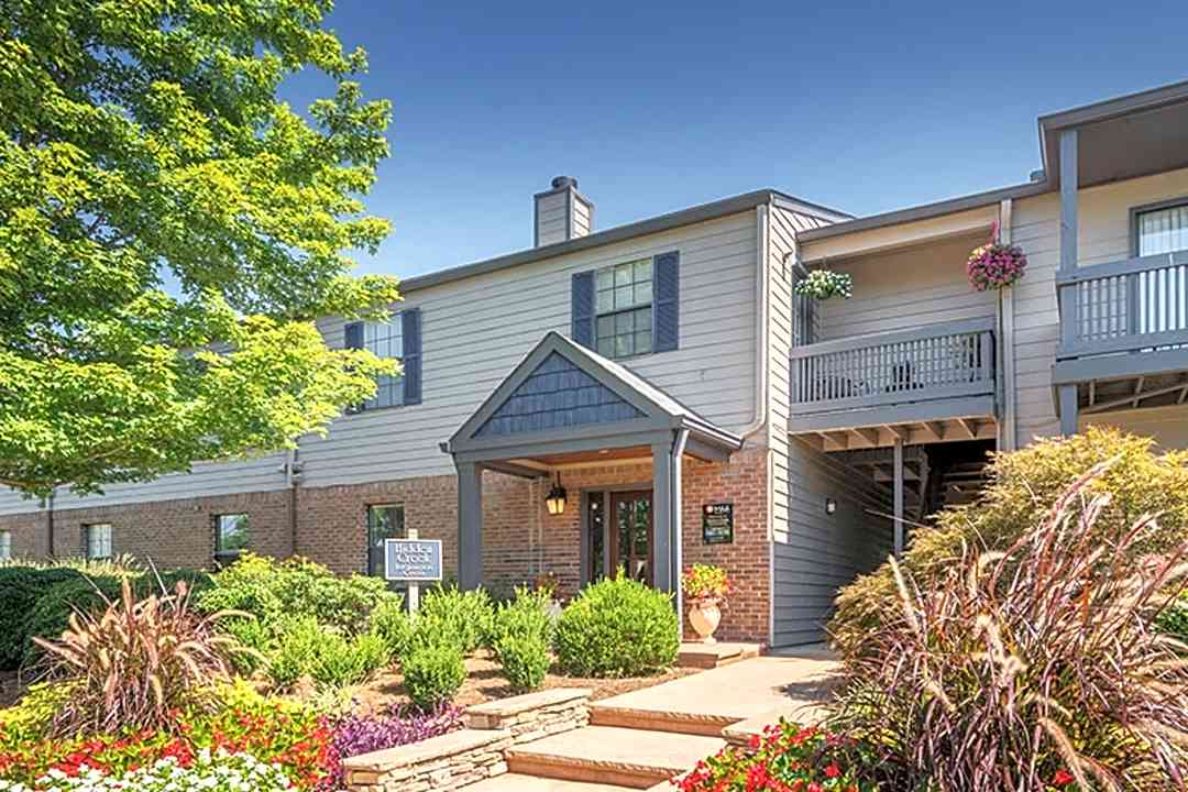 Hidden Creek 7710 E Brainerd Rd Chattanooga Tn Apartments For Rent Rent Com