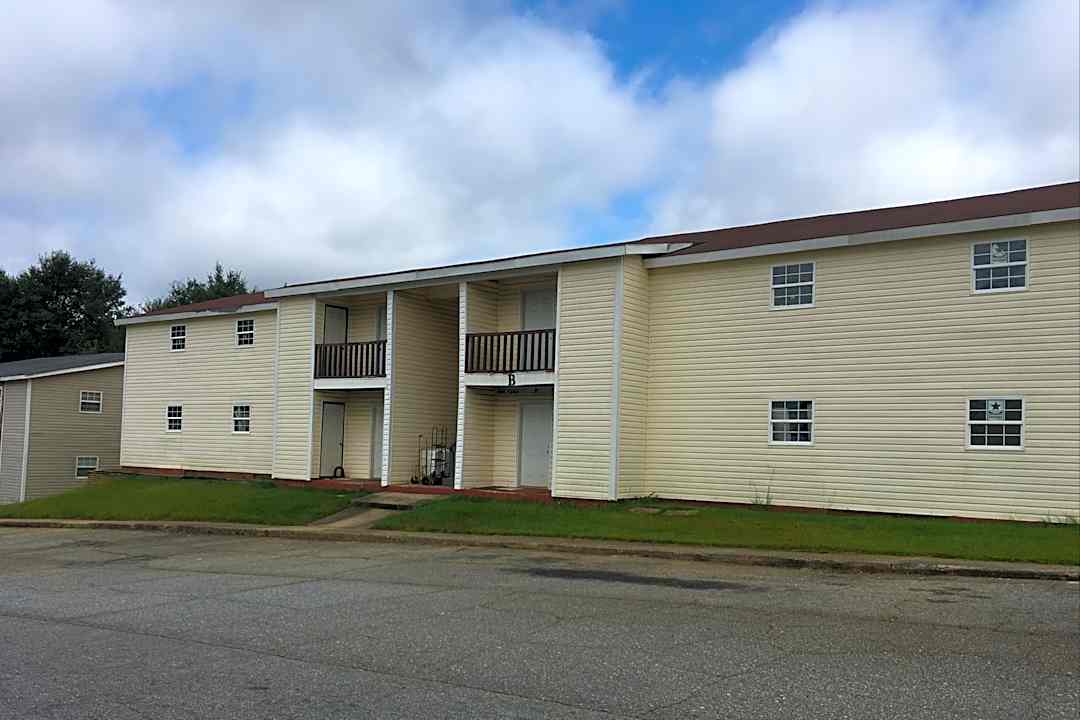 Eagles Landing Apartments - 400 Martin Luther King Jr Pkwy Phenix City Al Apartments For Rent Rentcom