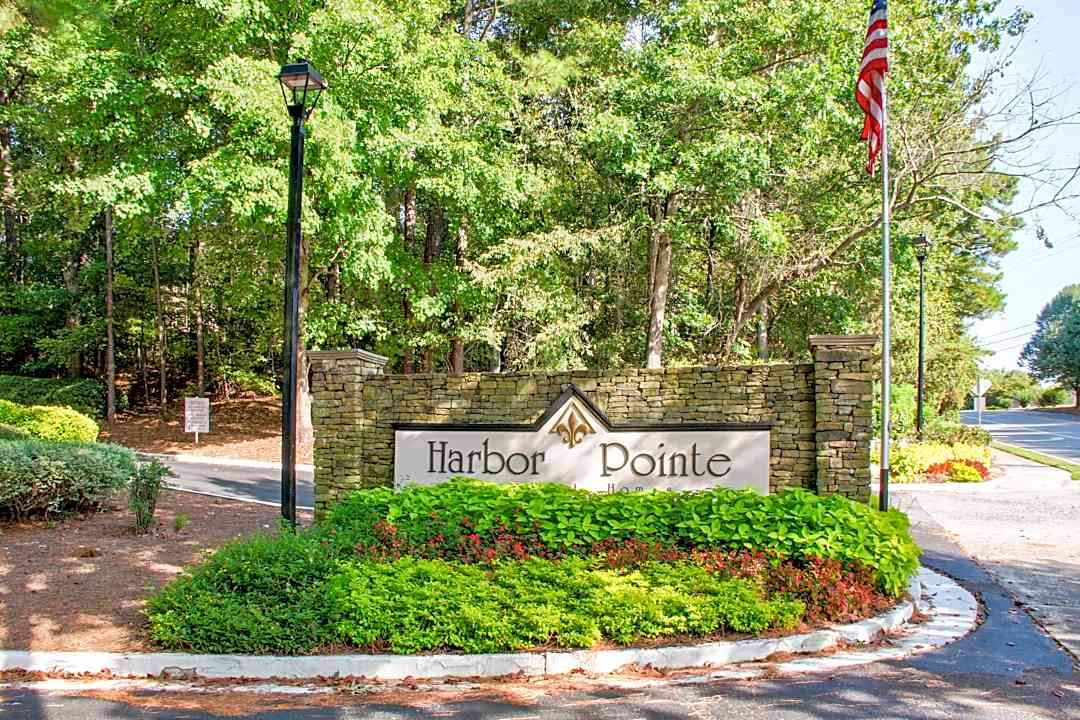 Harbor Pointe - 500 Harbor Pointe Pkwy Atlanta Ga Apartments For Rent Rentcom