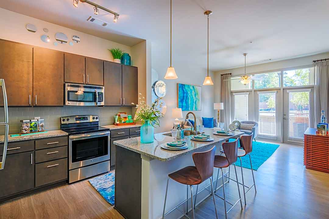 Advenir At One Eleven 111 Knox Abbott Dr Cayce Sc Apartments For Rent Rent Com