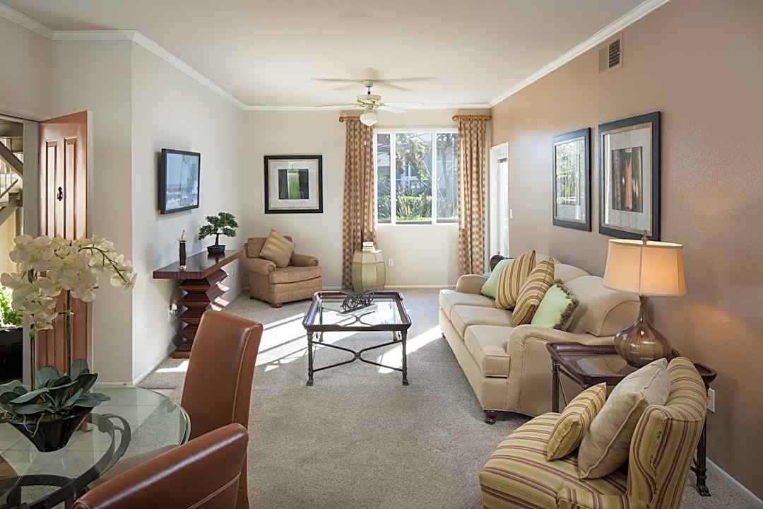 Alicante 27662 Aliso Creek Rd Aliso Viejo Ca Apartments For Rent Rent Com