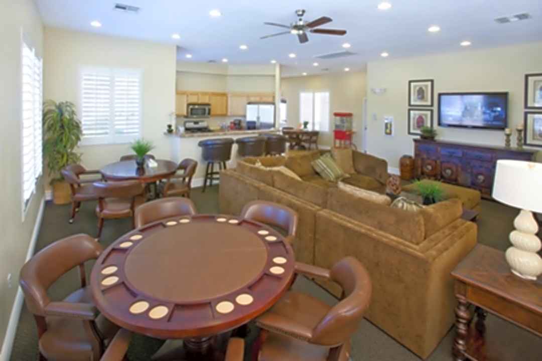 Apache Pines 9552 W Tropicana Ave Las Vegas Nv Apartments For Rent Rent Com