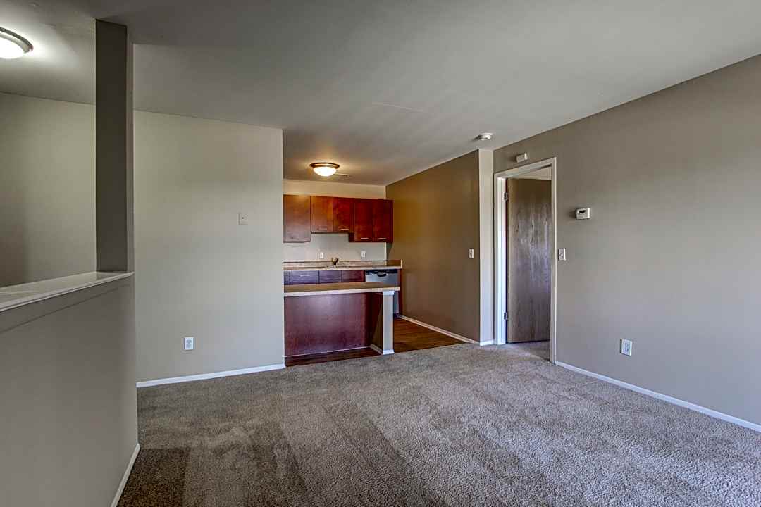 Arbor Knoll 5825 Plum Hollow Dr Ypsilanti Mi Apartments For Rent Rent Com