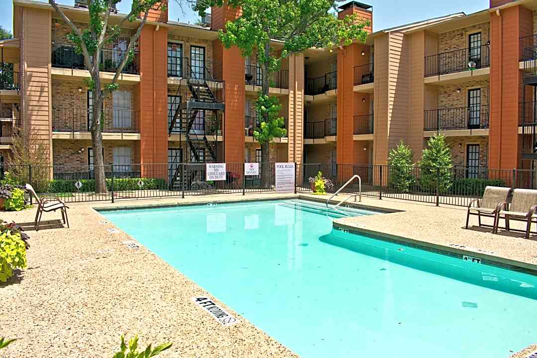 Sedona Ridge Apartments Homes 11100 Walnut Hill Ln Dallas Tx Apartments For Rent Rent Com