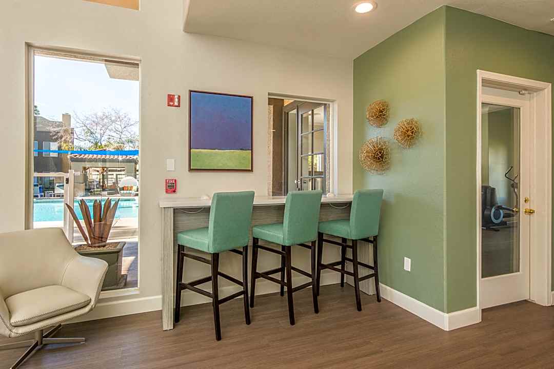 Allegro Apartments 4411 E Chandler Blvd Phoenix Az Apartments For Rent Rent Com