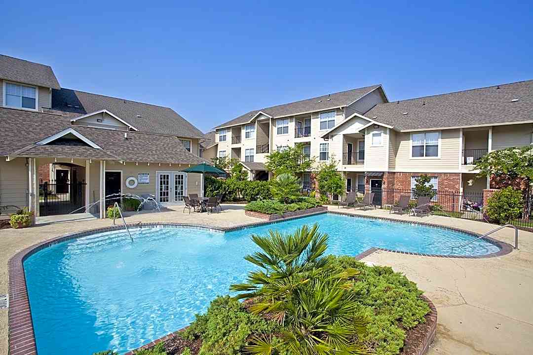 Ivy Park Apartment Homes 6444 Jones Creek Rd Baton Rouge La Apartments For Rent Rent Com