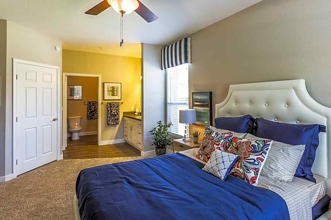 ocotillo bay 1889 w queen creek rd chandler az apartments for rent rent com