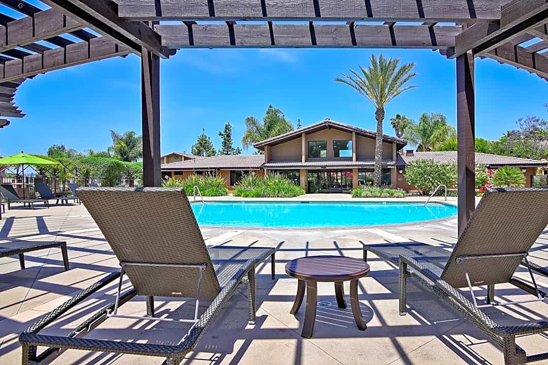hidden cove apartments 910 del dios hwy escondido ca apartments for rent rent com