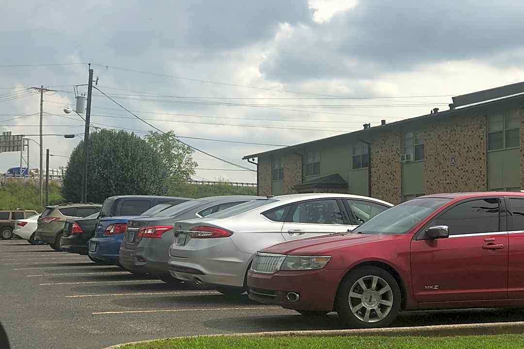 Eagle Crossing - 3000 Calvin Dr Hopkinsville Ky Apartments For Rent Rentcom