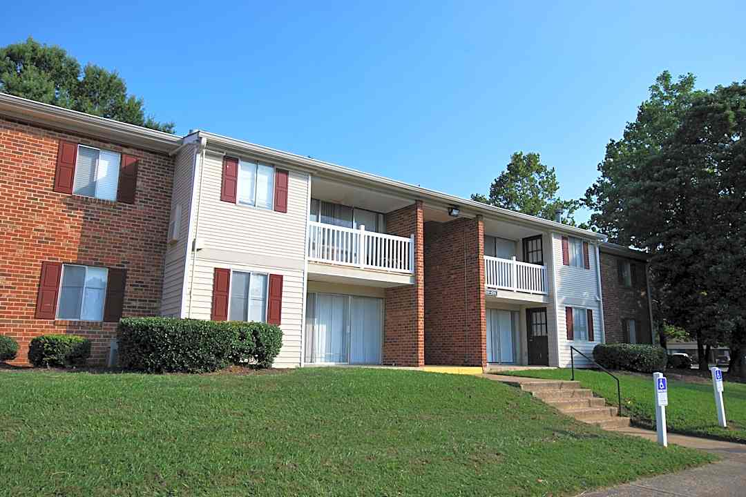 cardinal forest 4725 e cardinal ct henrico va apartments for rent rent com