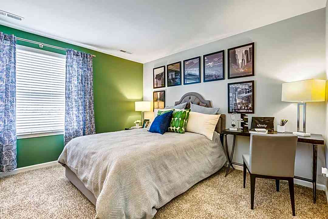 Howard Crossing Apartment Homes - 8732 Town And Country Blvd Ellicott City Md Apartments For Rent Rentcom