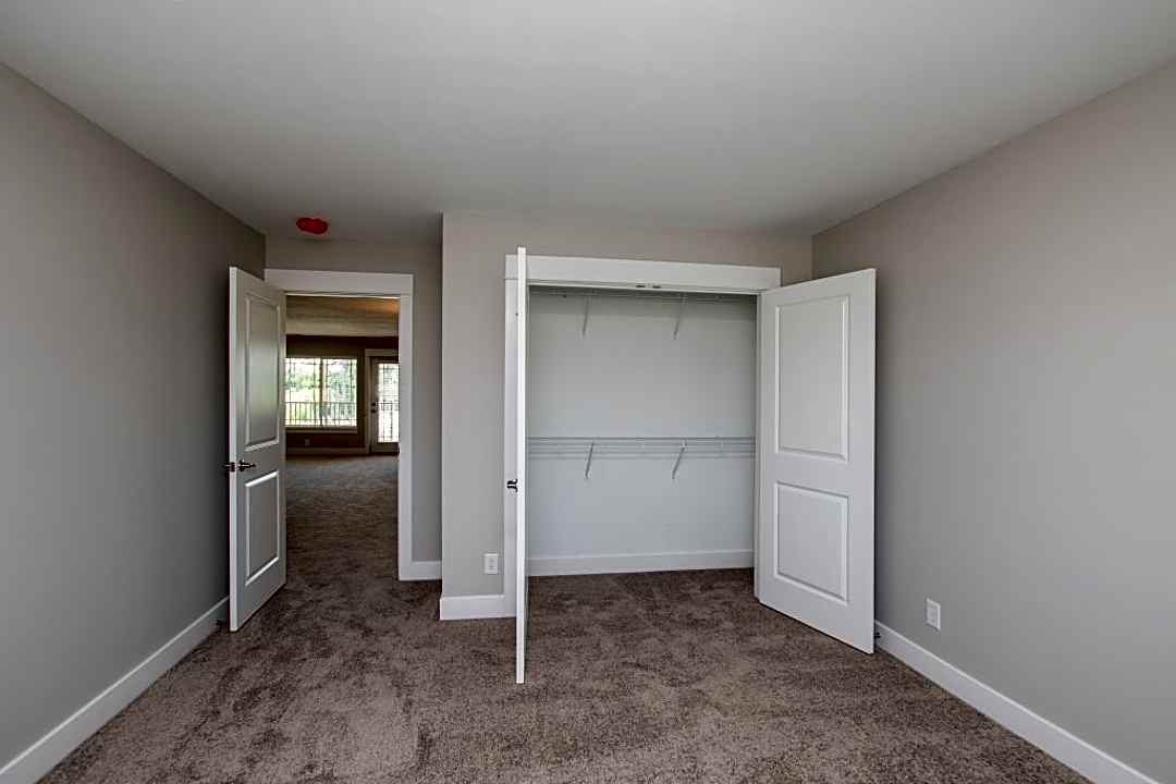 Eagle Crossing 2113 Kelle Dr Chesterton In Apartments For Rent Rent Com