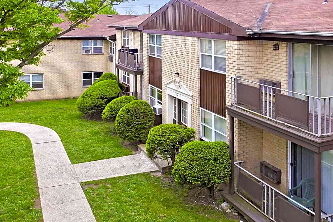 regency village 42 monsey blvd monsey ny apartments for rent rent com