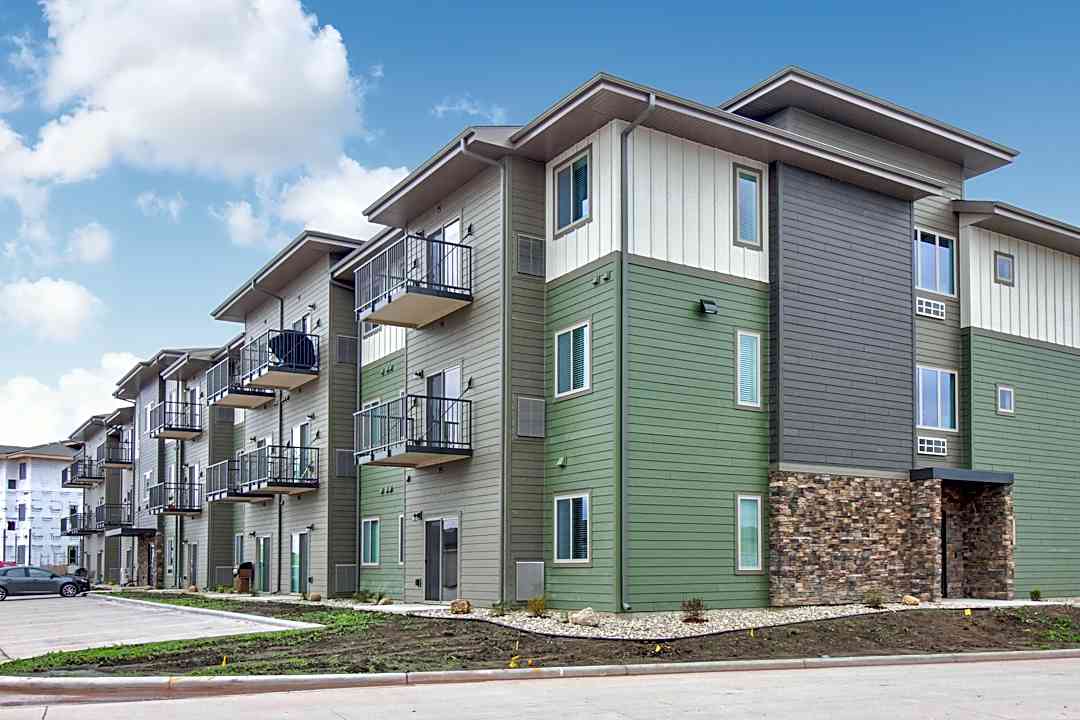 Silverthorne Flats 2105 S Silverthorne Ave Sioux Falls Sd Apartments For Rent Rent Com