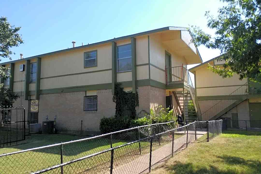 prince hall apartments dallas