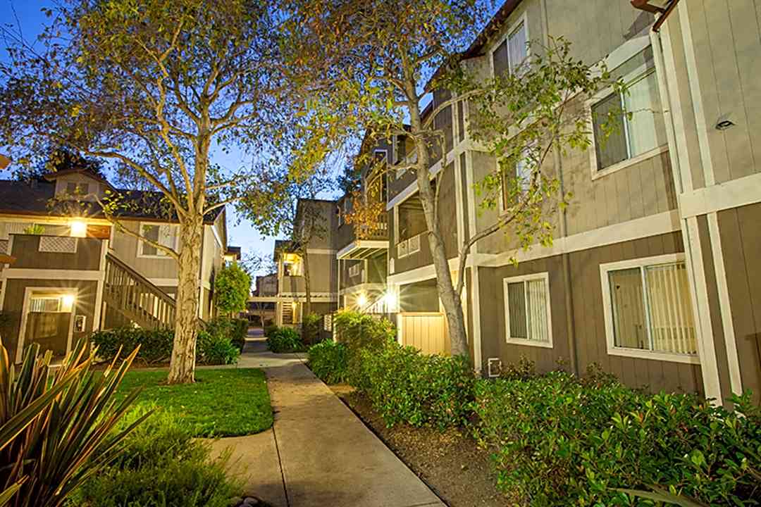Alderwood Park Apartments 37057 Magnolia St Newark Ca Apartments For Rent Rent Com