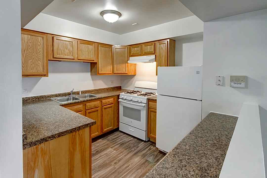 governors house apartments 871 burnham drive university park il apartments for rent rent com